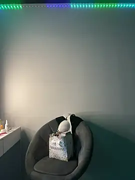 Just-Lilly online show from 23, 4, 2026