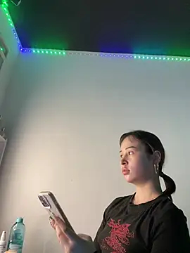 Just-Lilly online show from 26, 4, 2026