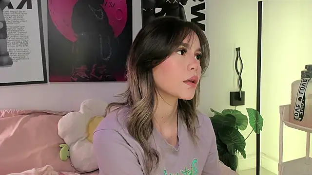 Hey lucy   online show from 15, 4, 2026