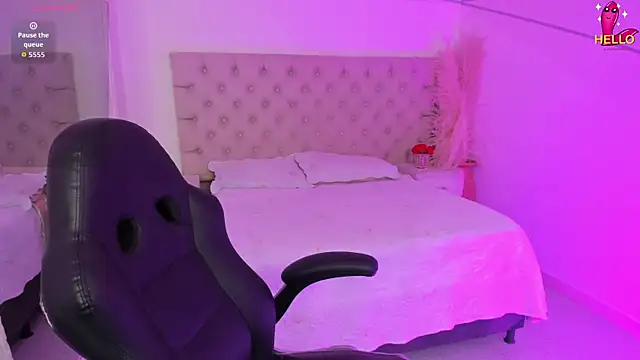 CarolineFyre online show from 23, 3, 2026