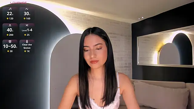 LucieMartin online show from 12, 4, 2026