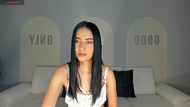 LucieMartin online show from 29, 4, 2026