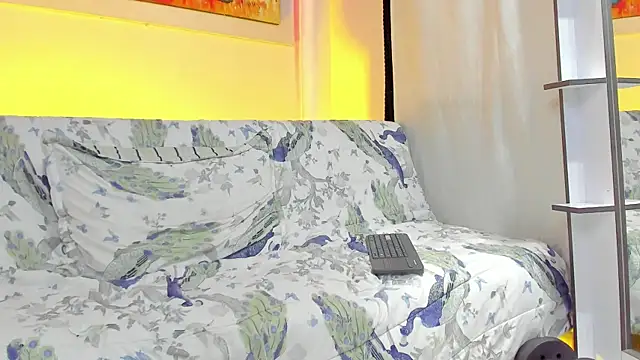 jhon nicolas online show from 25, 4, 2026