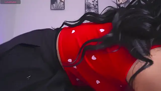 loveegirll1 online show from 23, 4, 2026