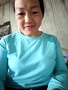 baby 112233 online show from 24, 4, 2026