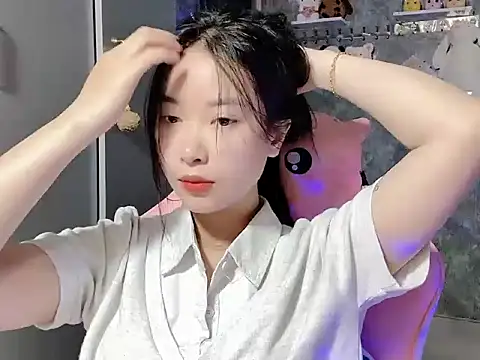 Snapshot of Linne6789 chatting on 3, 4, 2026 Linne6789 online show from 3, 4, 2026