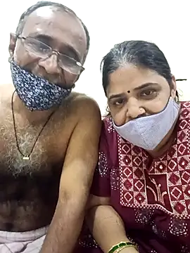 HoneyHush online show from 27, 4, 2026