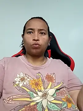 BustySexy Nataly online show from 10, 4, 2026