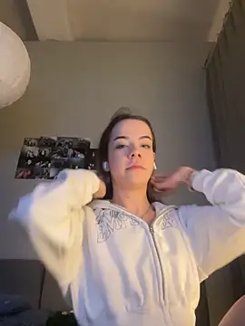 JulietSugar online show from 3, 2, 2026