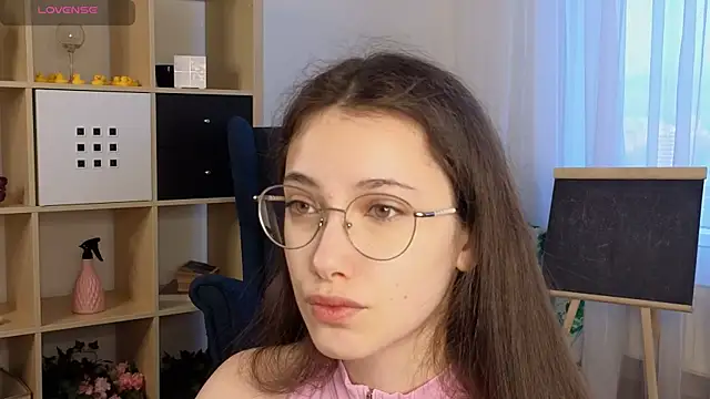 PamTrower online show from 6, 3, 2026