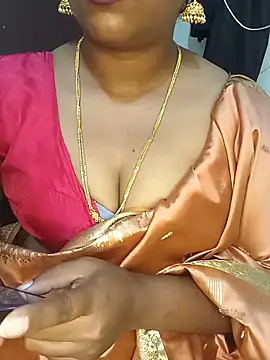 Snapshot of Chinnima143 chatting on 26, 5, 2026 Chinnima143 online show from 26, 5, 2026