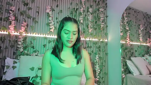 Snapshot of Georgia_Vega chatting on 12, 3, 2026 Georgia Vega online show from 12, 3, 2026