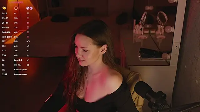 Alisia here online show from 9, 6, 2026