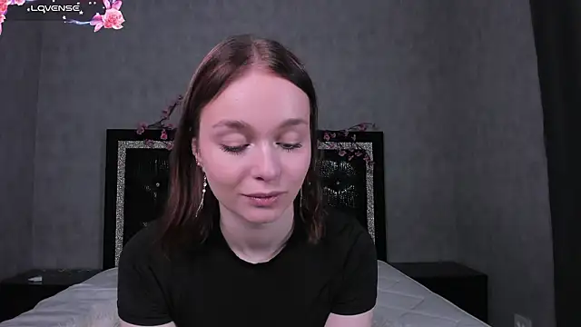 LillianPerry online show from 12, 3, 2026