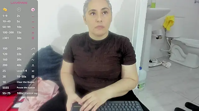 mature gold1 online show from 25, 4, 2026