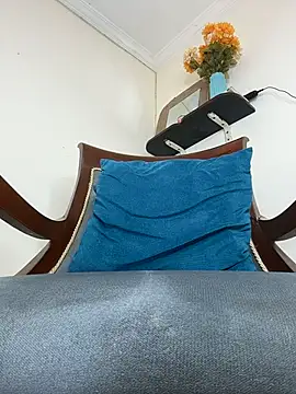 LilaRvsh online show from 18, 7, 2026