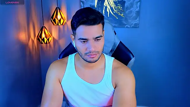 AndresRodriguez1 online show from 22, 4, 2026