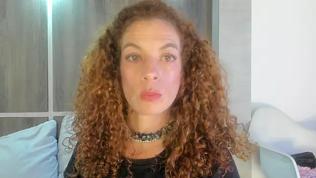 Snapshot of Brynaa chatting on 27, 5, 2026 Brynaa online show from 27, 5, 2026