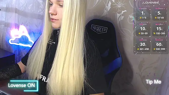 Shiny Victoria online show from 14, 3, 2026