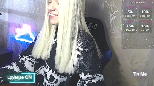 Shiny Victoria online show from 24, 4, 2026