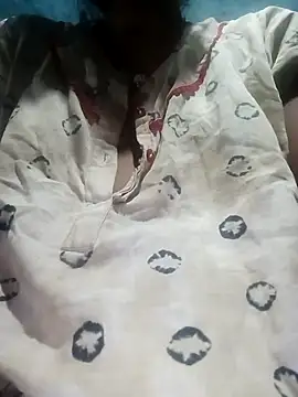 Royal hotti0011 online show from 19, 4, 2026