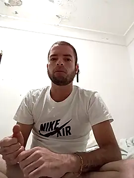 Snapshot of Richard241823 chatting on 21, 3, 2026 Richard241823 online show from 21, 3, 2026