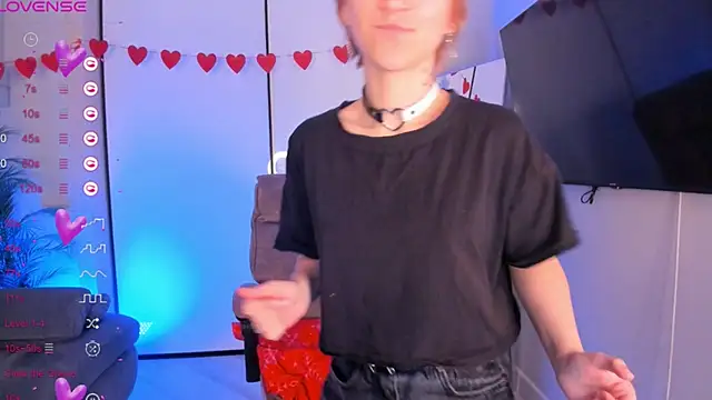 Snapshot of AutumnWhisper chatting on 11, 3, 2026 AutumnWhisper online show from 11, 3, 2026