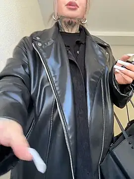 Chiibi online show from 6, 3, 2026