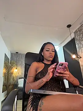 Alahia Betancurr online show from 1, 4, 2026