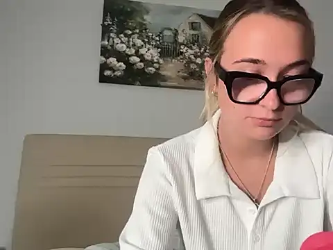 kelseyblu online show from 28, 4, 2026