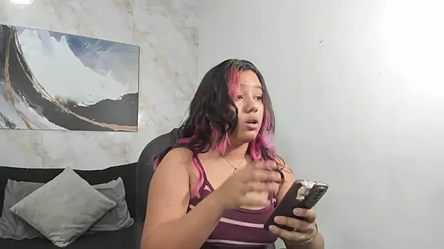 Lilith traviis online show from 4, 3, 2026