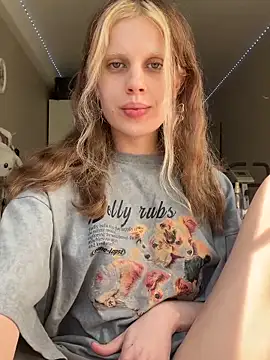 Maxine gold online show from 21, 4, 2026