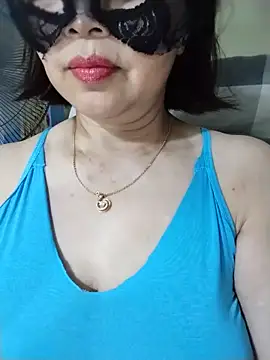 Snapshot of Lisant68 chatting on 5, 6, 2026 Lisant68 online show from 5, 6, 2026