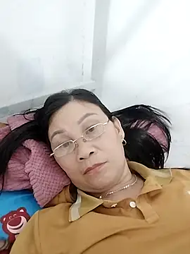 miko nyan2006 online show from 21, 4, 2026