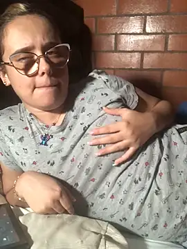 cristalprincess  online show from 4, 2, 2026