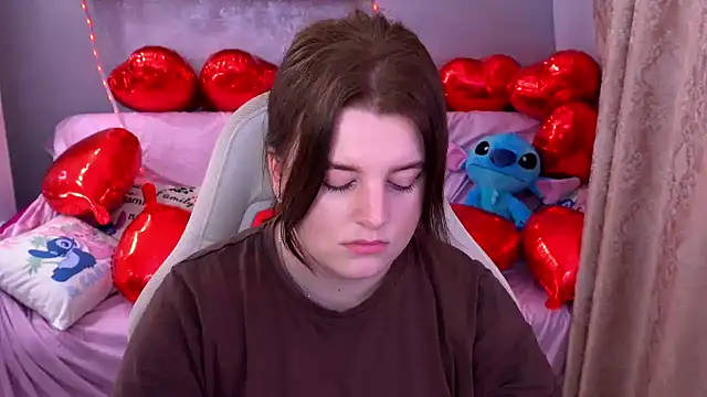 KristiFoxy online show from 9, 2, 2026