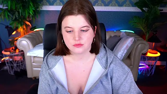 KristiFoxy online show from 20, 4, 2026