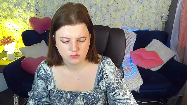 KristiFoxy online show from 27, 4, 2026