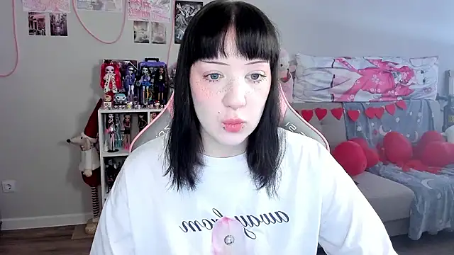 Snapshot of MollysLand chatting on 19, 2, 2026 MollysLand online show from 19, 2, 2026