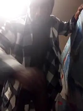 Joecool1009 online show from 10, 3, 2026