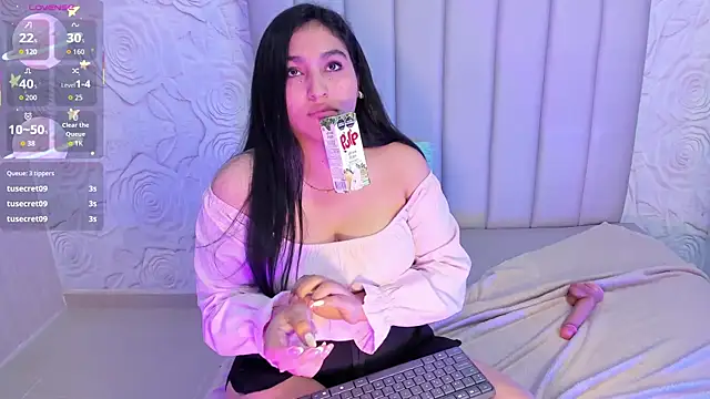 Lya dubois  online show from 21, 4, 2026