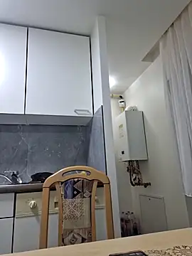 RoxyWeb18 online show from 14, 2, 2026