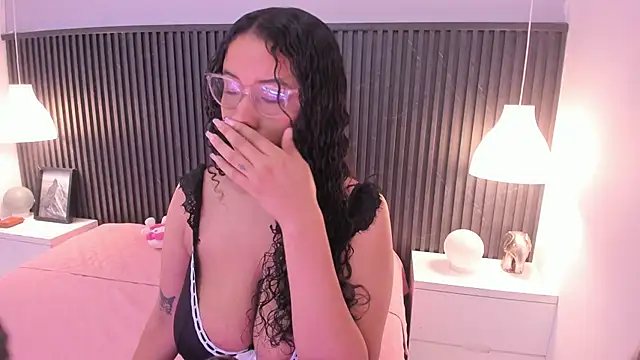 Lena Ricci online show from 7, 4, 2026