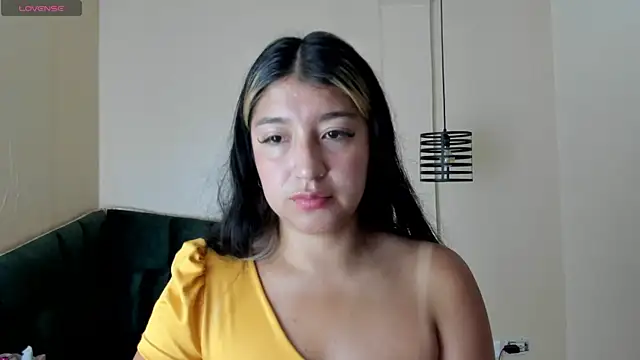 Dahiana Dmour  online show from 24, 4, 2026