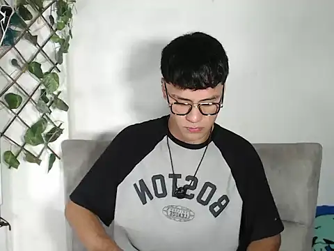 Snapshot of cooper_shiro chatting on 23, 7, 2026 cooper shiro online show from 23, 7, 2026