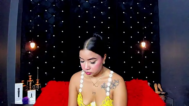 MiaWolton online show from 20, 4, 2026