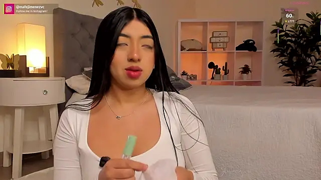 missvancouver online show from 22, 4, 2026