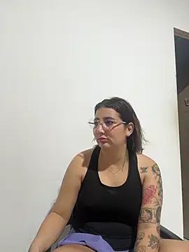 Arya    online show from 24, 2, 2026