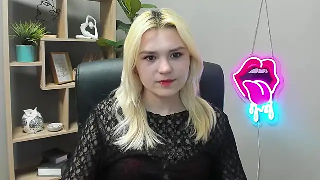 SweetLilyxo online show from 23, 4, 2026