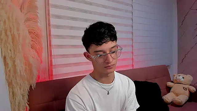 Patrick Howland  online show from 27, 2, 2026